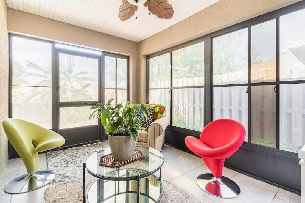 Hidden Gem Hideaway Homely West Melbourne Exterior photo